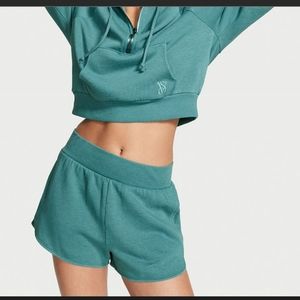 NWT Victoria Secret Women Cotton Fleece shorts
